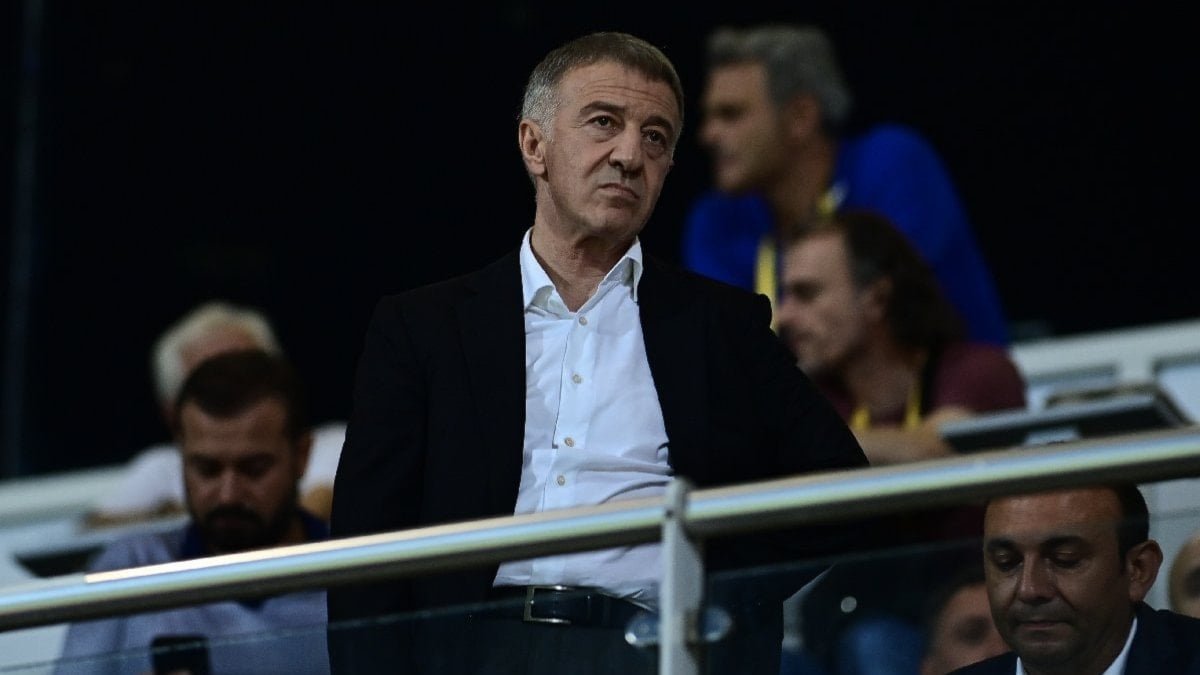 Trabzonspor Başkanı Ahmet Ağaoğlu istifa etti