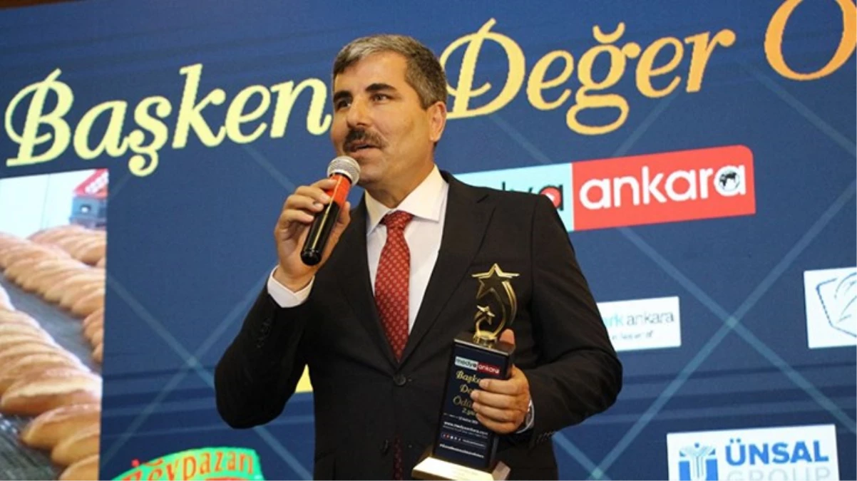 Başkan Asya’ya Afet Bölgesi Hizmet Ödülü verildi